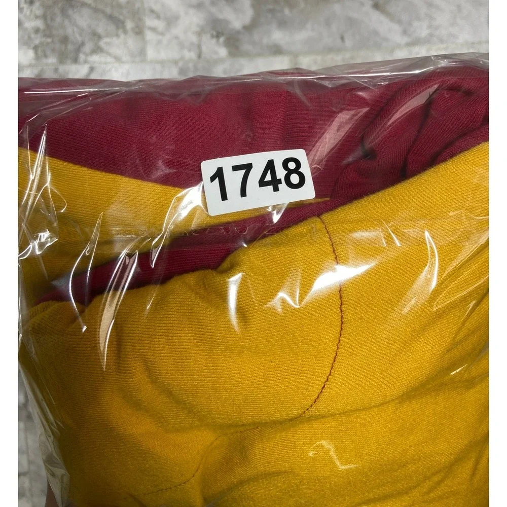 Harry Potter Gryffindor Wizarding World Hoodie Full Zip Red Yellow Black XL Y2K - Picture 11 of 11